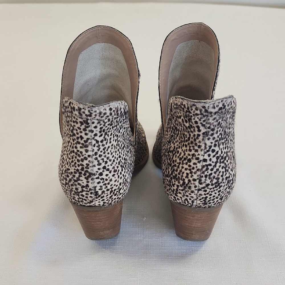 Coconuts by Matisse Speckled Ankle Boots - Picture 6 of 11